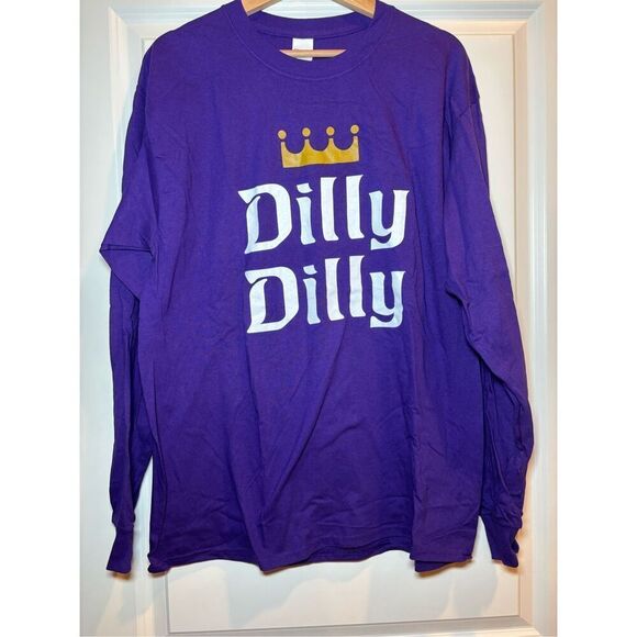 Dilly Dilly Long Sleeve size Large - Picture 1 of 2